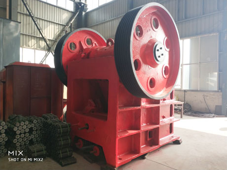 ��þ������